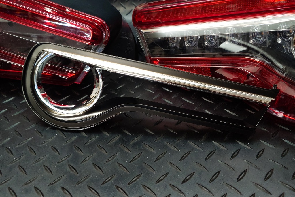 ZN6 86 シーケンシャルウインカー加工LEDテールランプ MA27S ソリオ