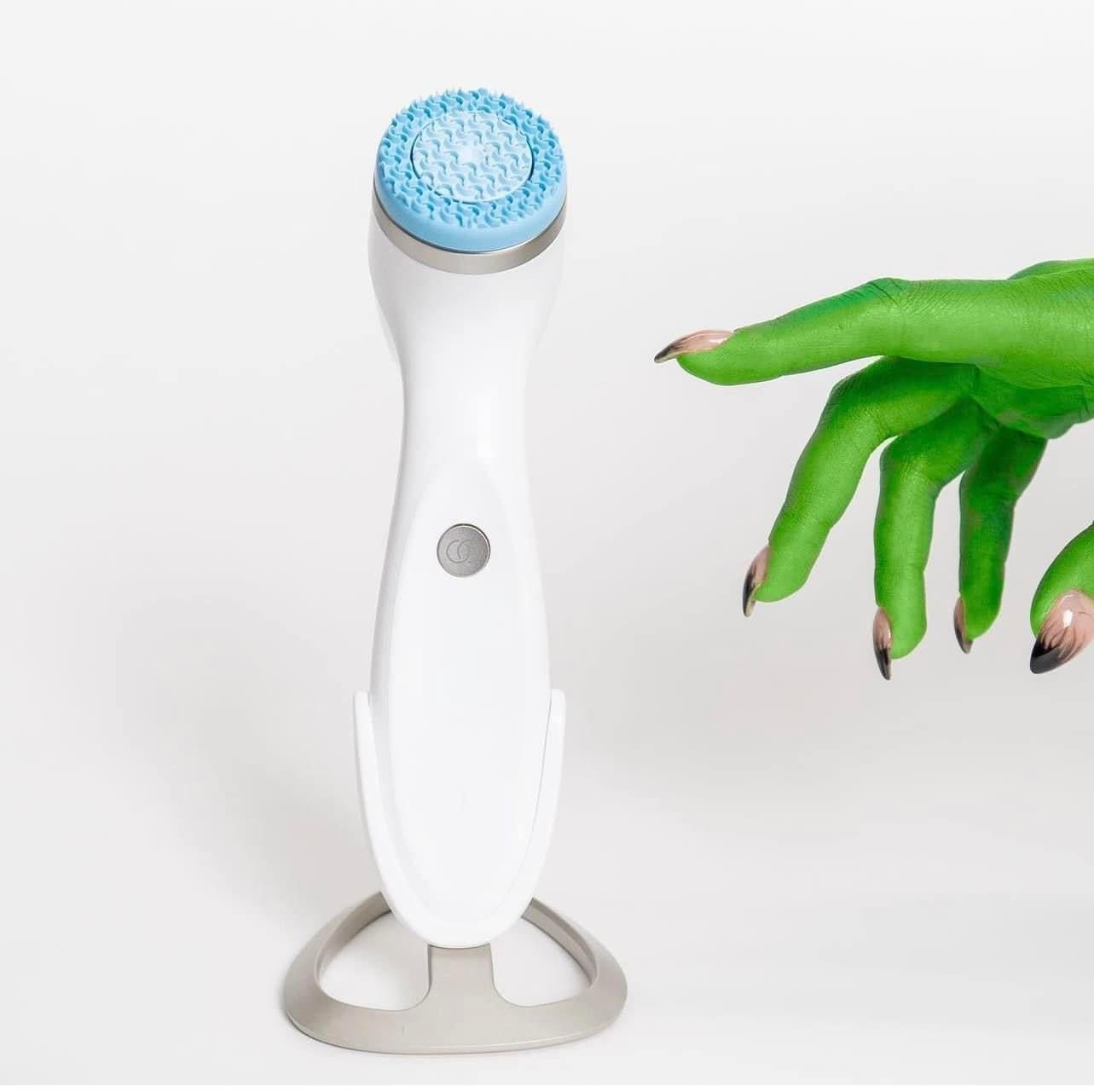 ageLOC LumiSpa iO Device Blue – Legally Lovely