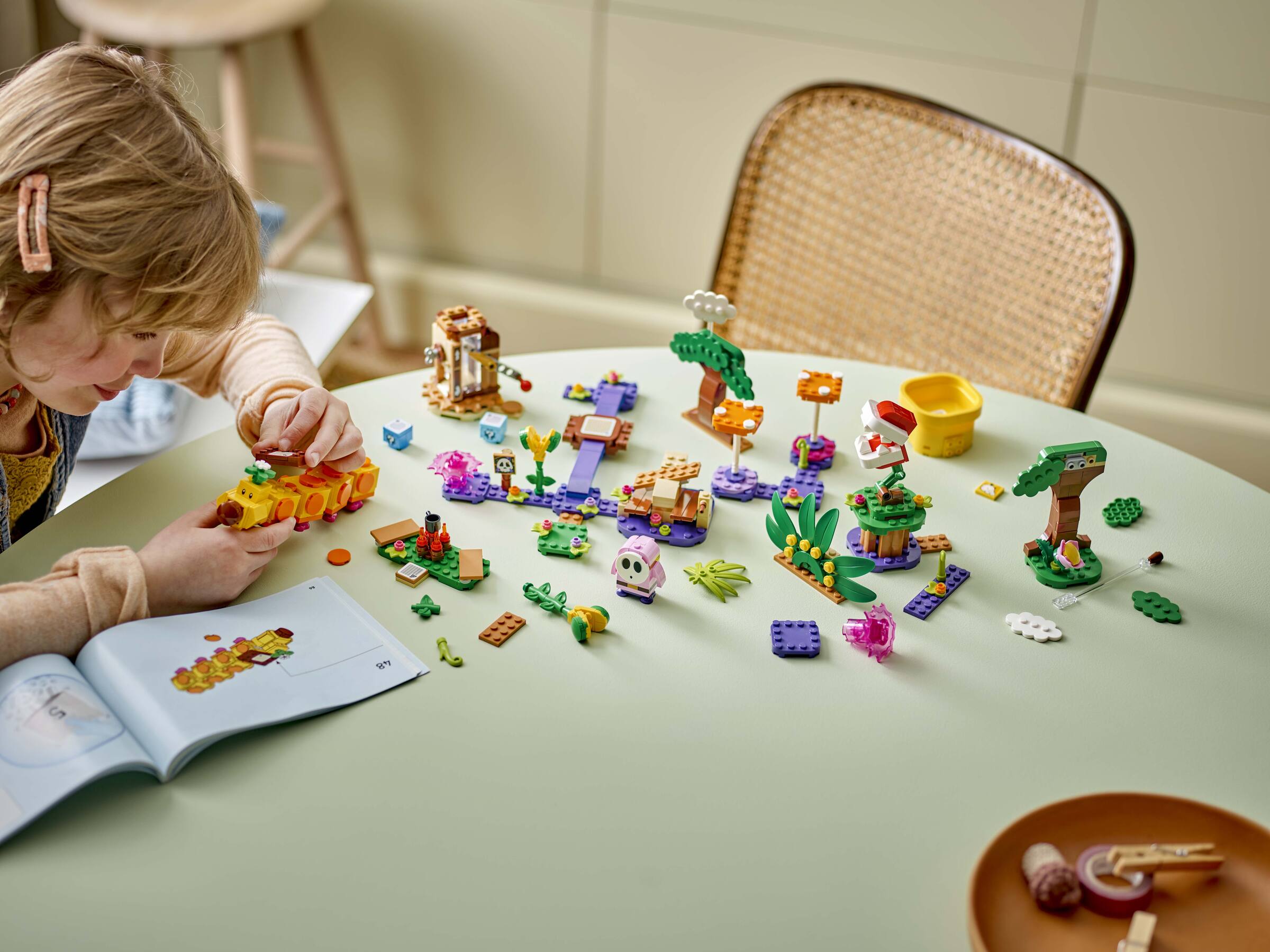 Soda Jungle Maker Set 71434 | LEGO® Super Mario™ | Buy online at