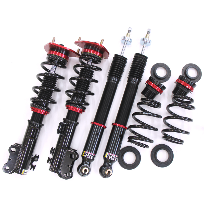 LARGUS ONLINE SHOP / トヨタ ノアハイブリッド ZWR90W 2WD SpecS 車