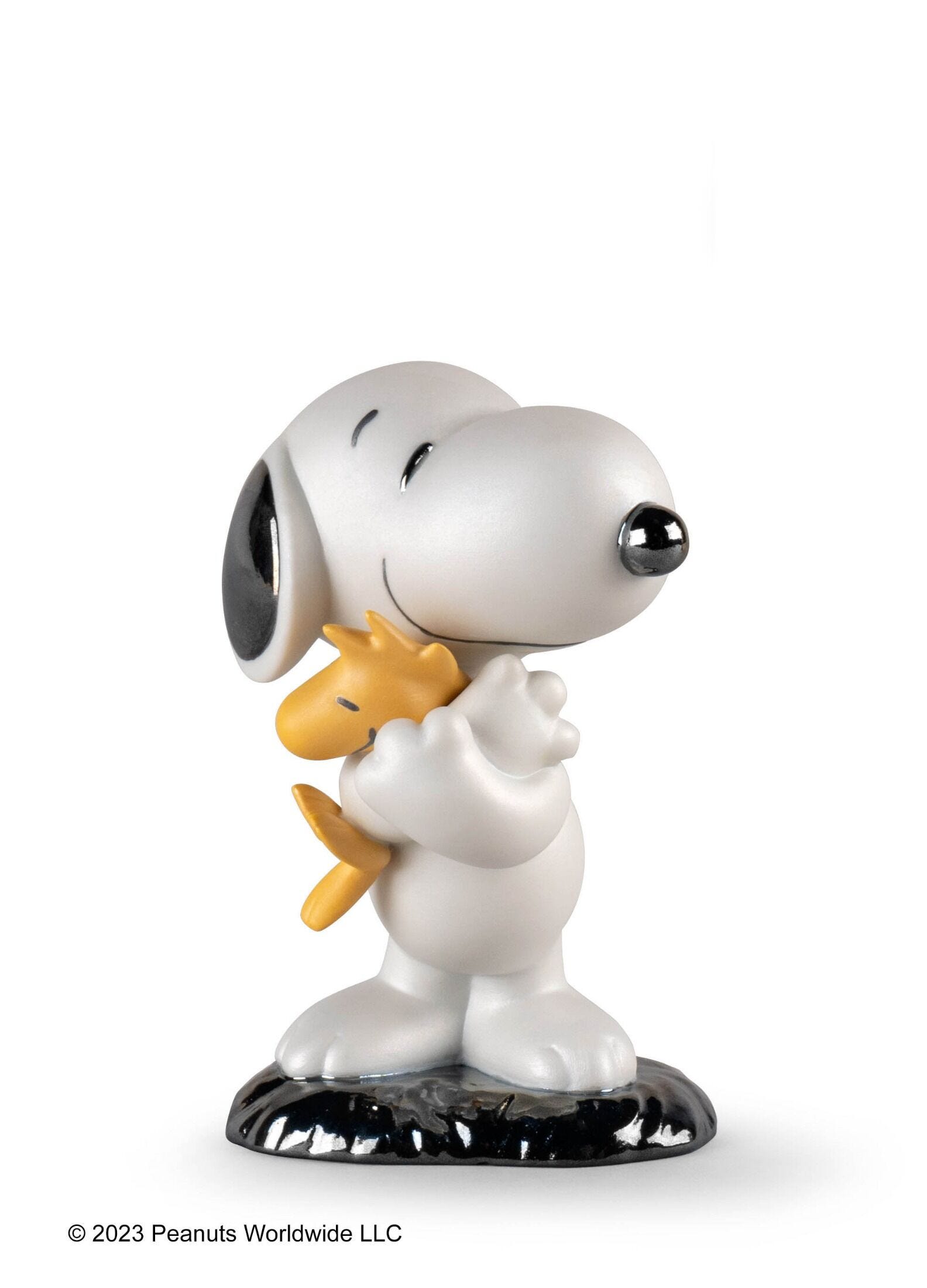 スヌーピー | リヤドロ公式オンライン