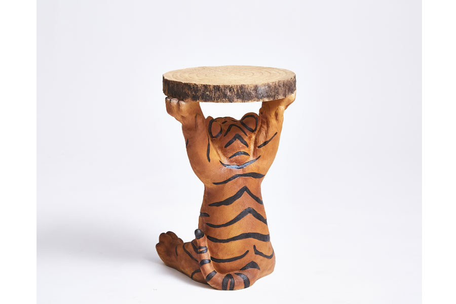 アニマルサイドテーブル タイガー - サイドテーブルの通販 ｜リビング