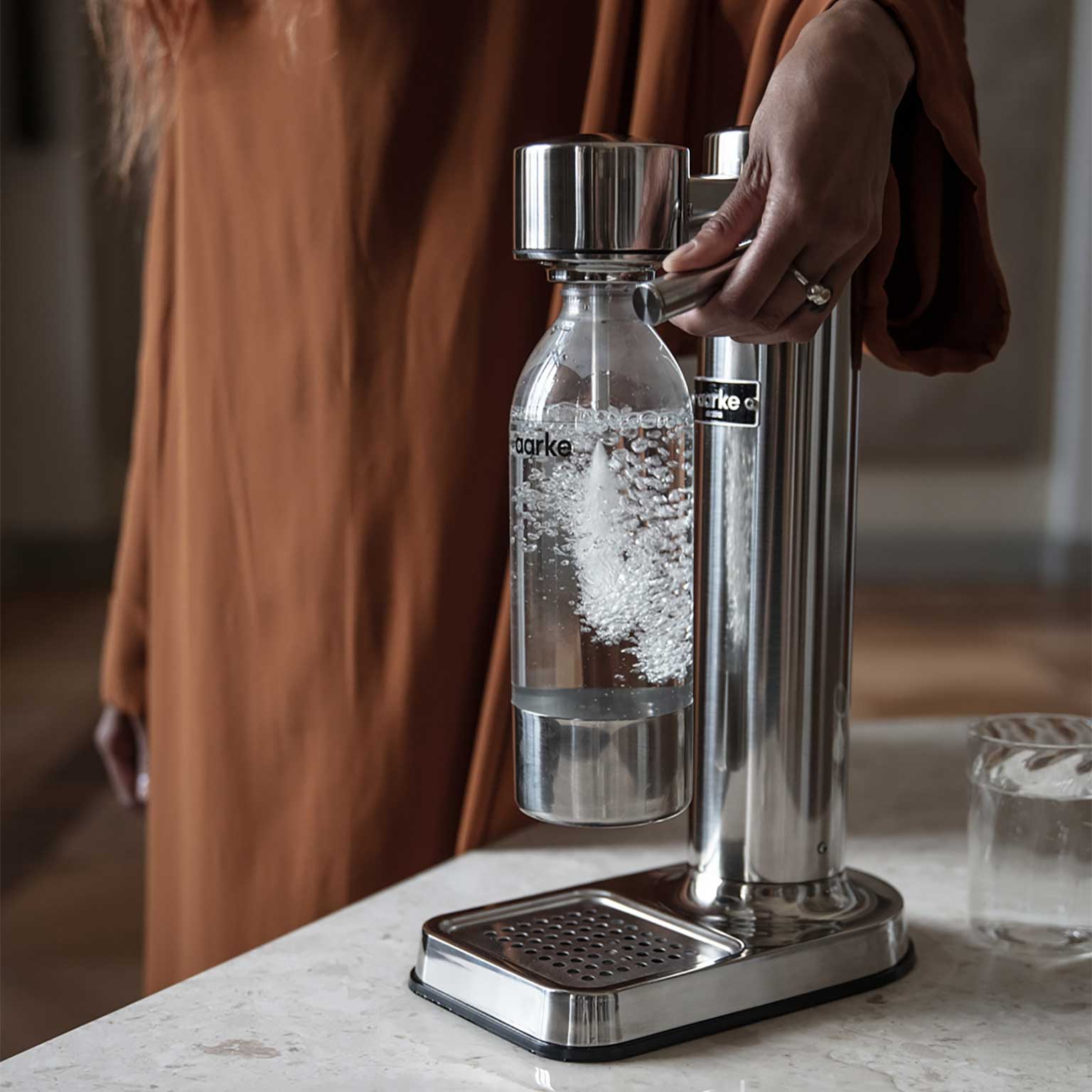 新品】aarke（アールケ）炭酸水メーカーCarbonator 3 公式】aarke