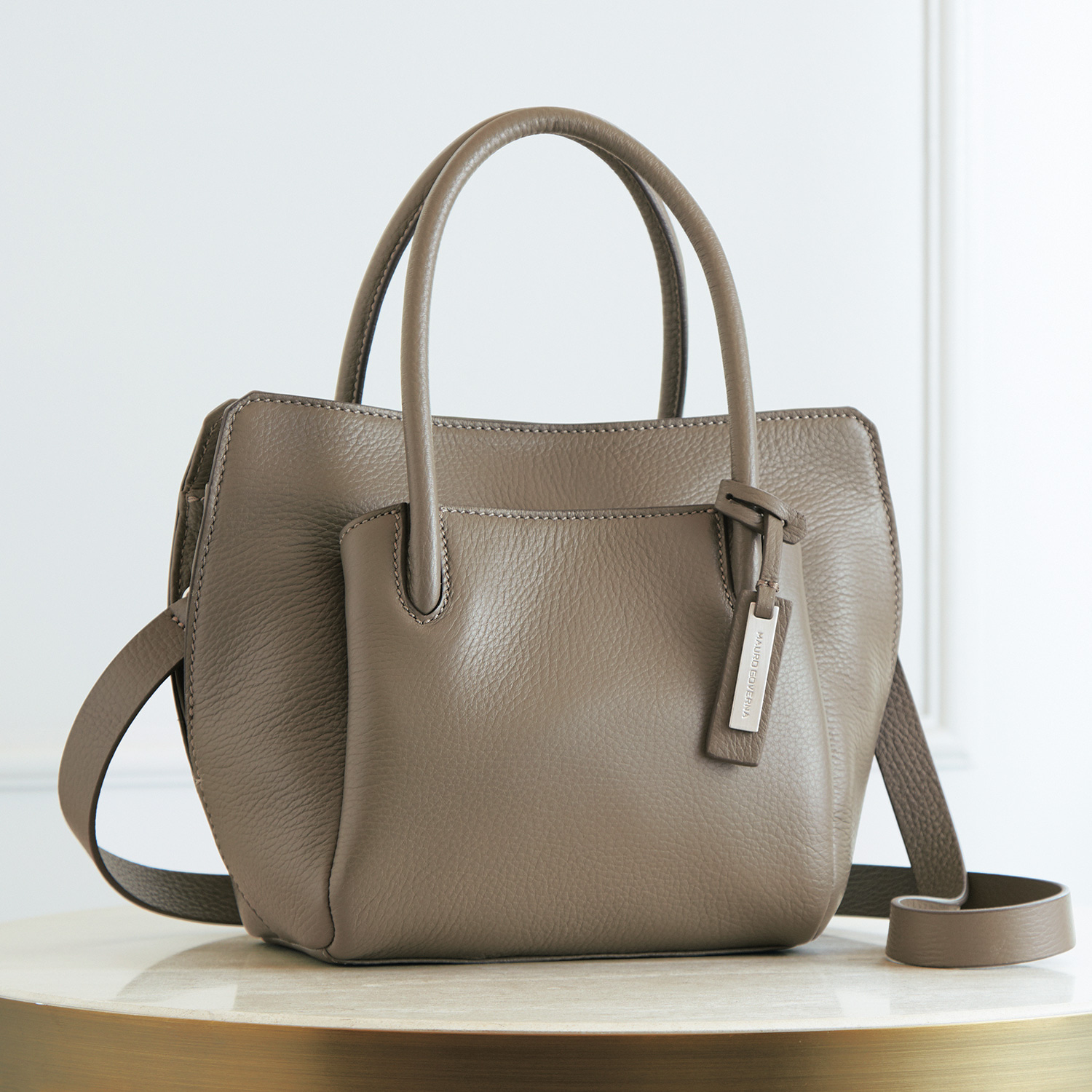 マウロ ゴヴェルナ ディアスキン・2ウェイバッグ | ライトアップ