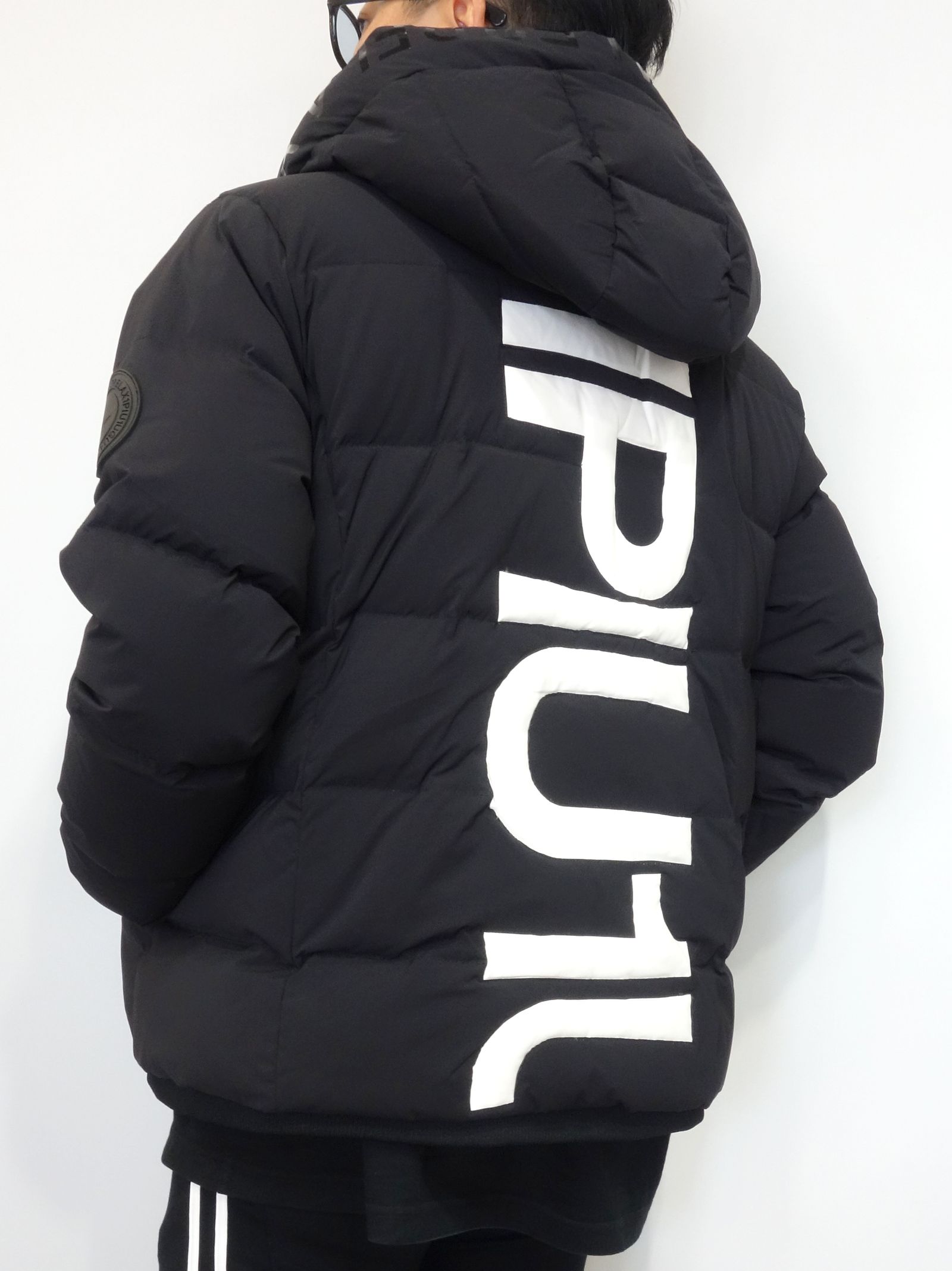 1PIU1UGUALE3 RELAX - バックロゴダウンジャケット / uso-20047 | LUKE