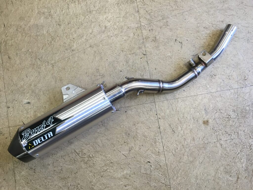 迫力あるサウンド！DELTA バレル4サイレンサー KLX125用【みんなの