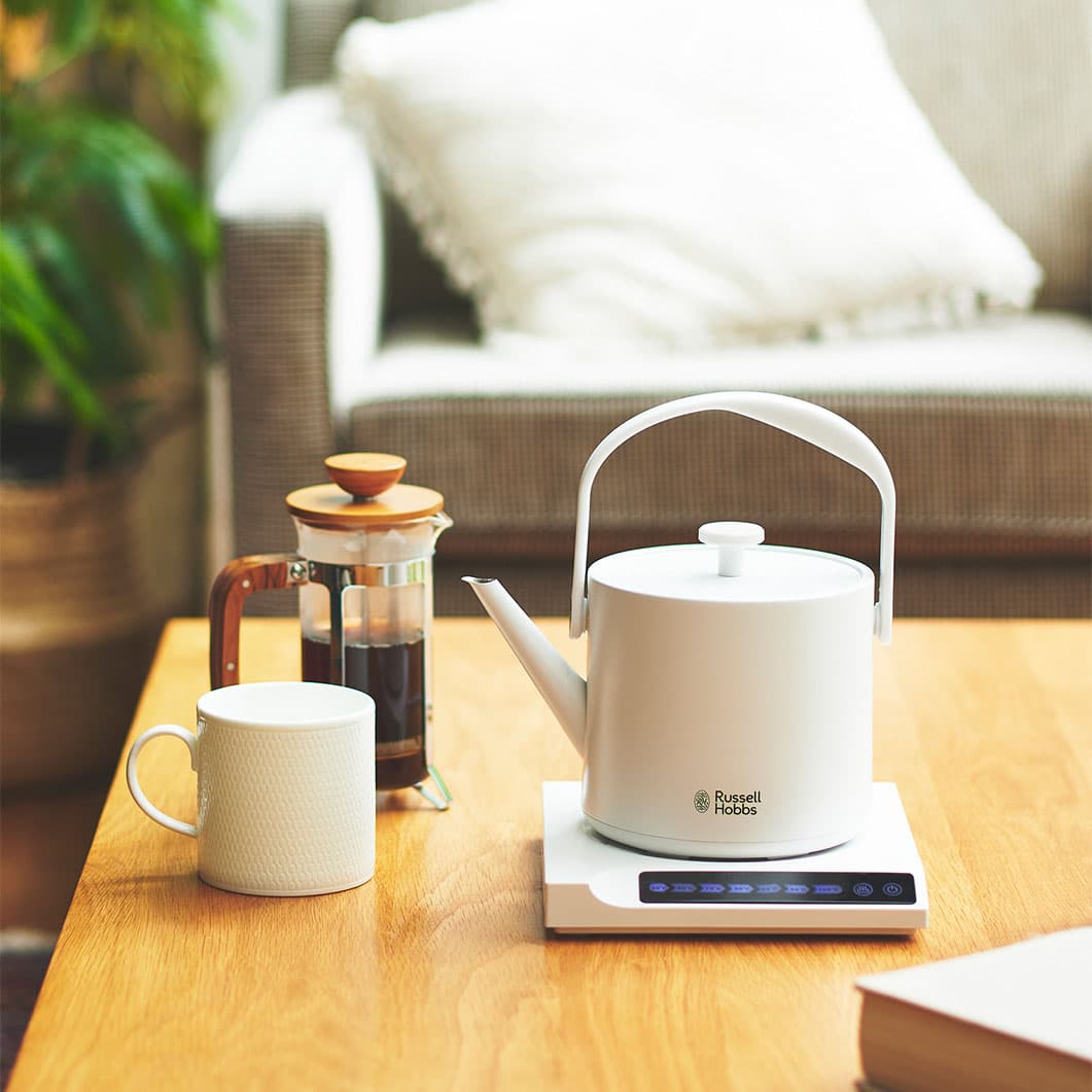 Russell Hobbs Tケトル ホワイト(ホワイト)：キッチン & ダイニング