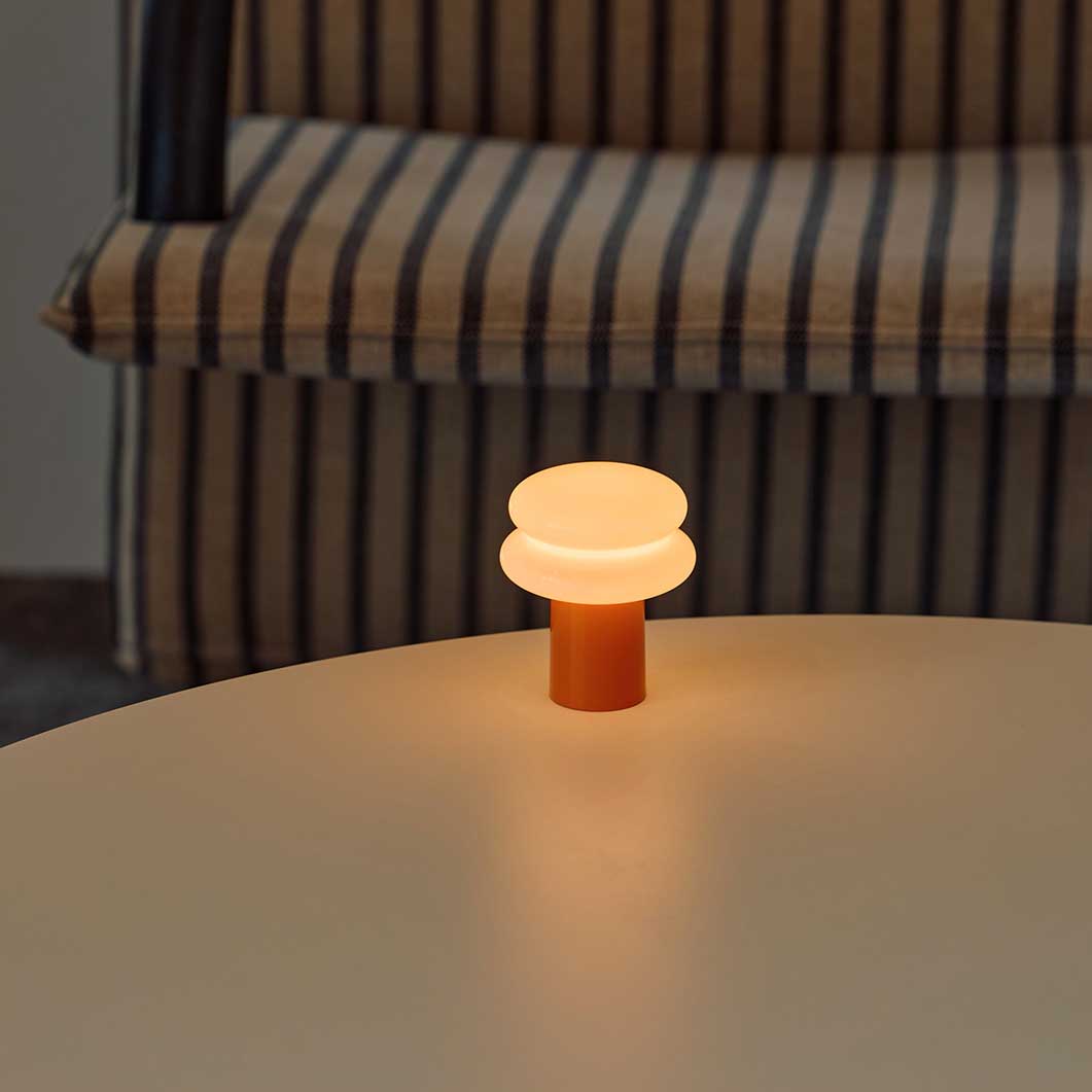 Snowman 8 ポータブルランプ タンジェリン(8 ポータブルランプ