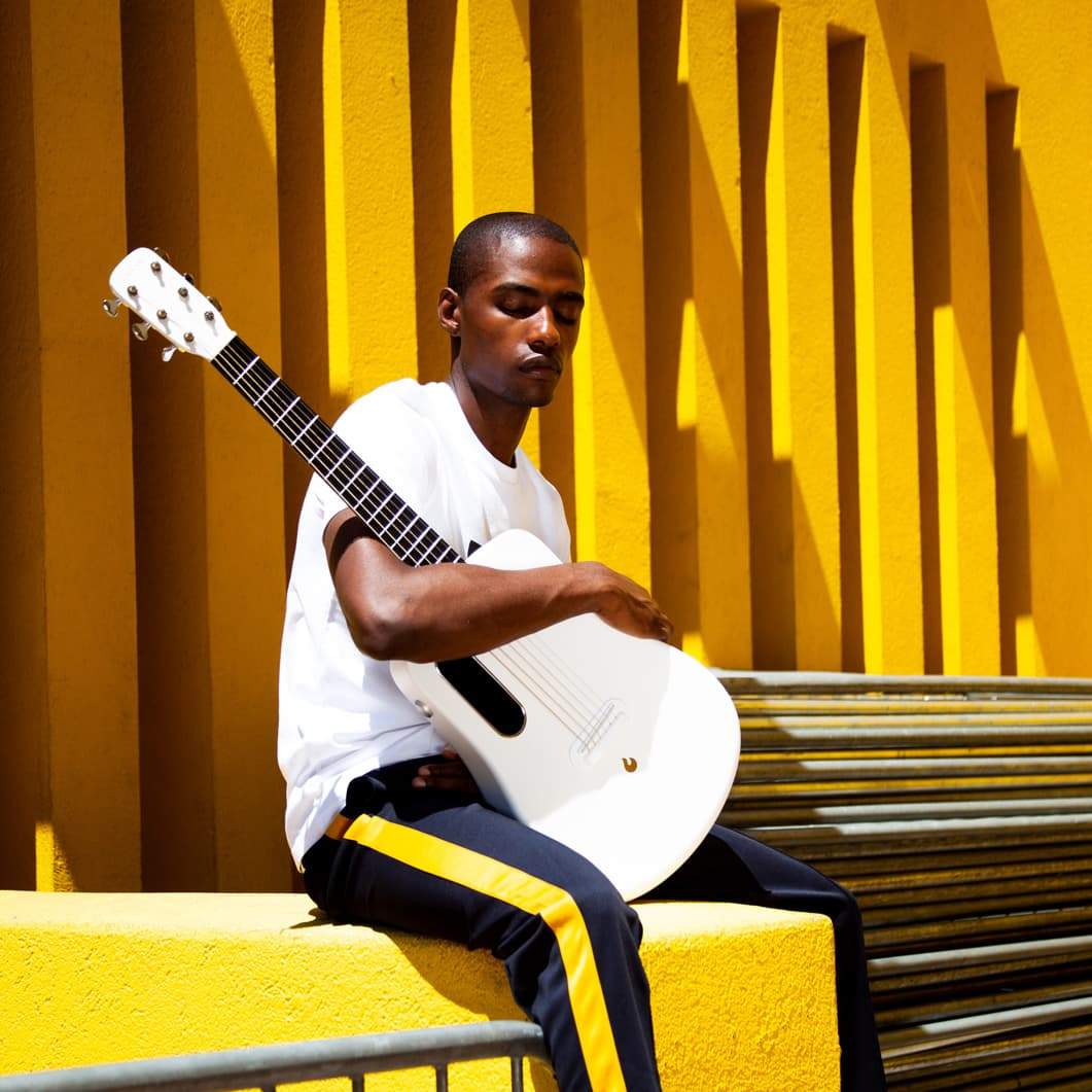 LAVA ME 2 Free Boost ホワイト(ホワイト)：テック