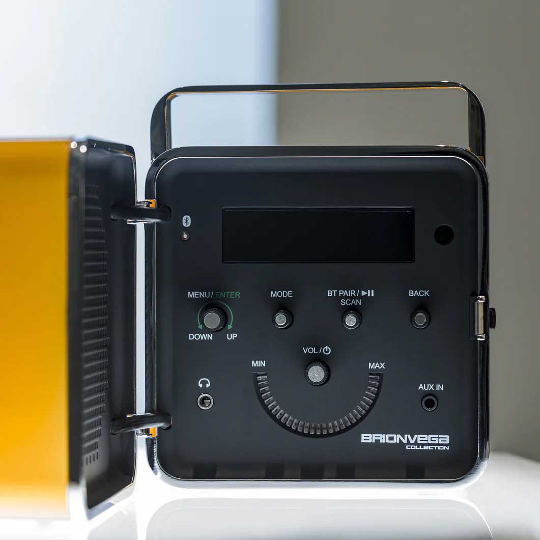 Brionvega Radio Cubo 50 ポータブル ラジオ イエロー(イエロー)：テック