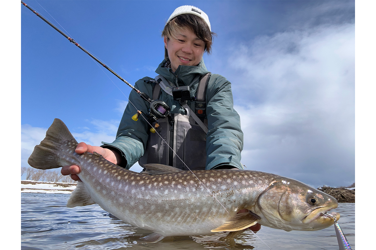 ソルト用ミノーは北海道の鱒をも魅了するのか（後編） | Megabass-メガバス