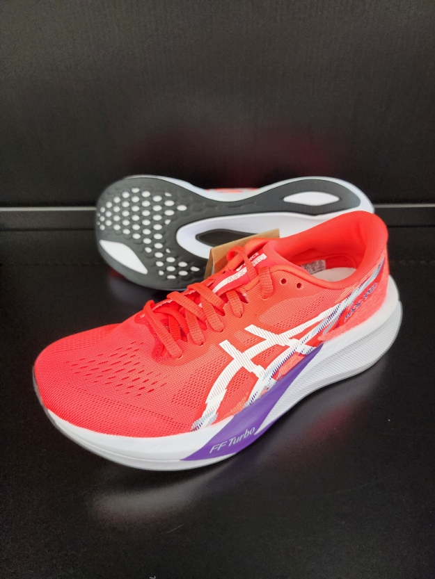 MAGIC SPEED 4 マジックスピード (FLASH RED×WHITE）1012B676(600