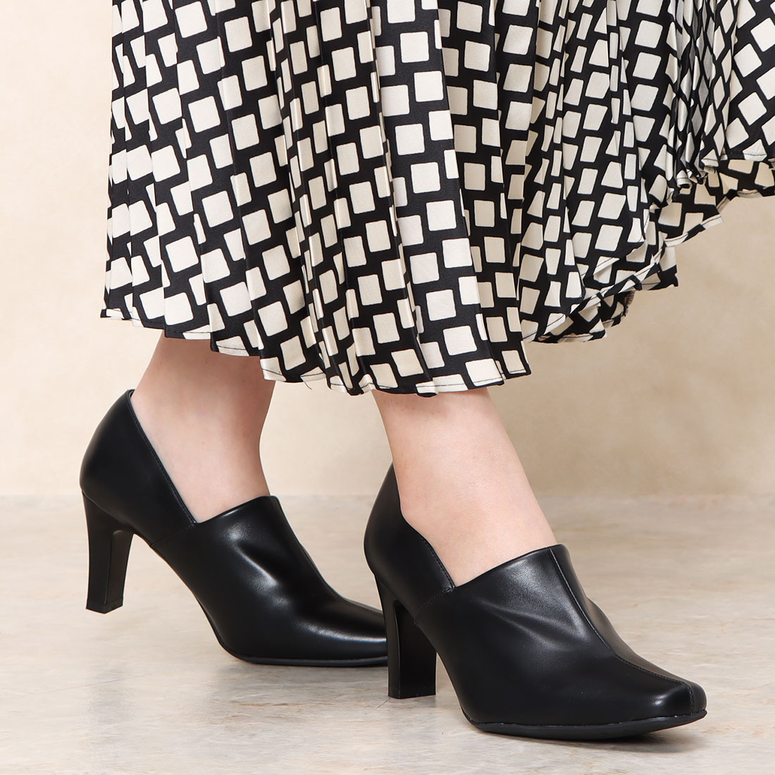 テーン tehen 履きやすい♪甲にお悩みの方も安心♪快適ストレッチ