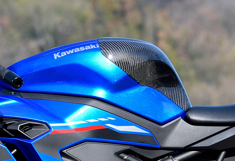 2023- ZX4R - MagicalRacing