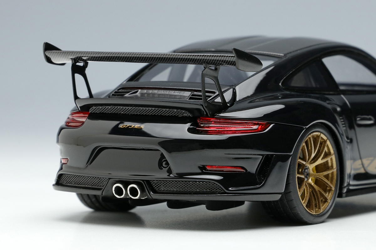 Make Up Co., Ltd. / Porsche 911 (991.2) GT3 RS Weissach package 2018