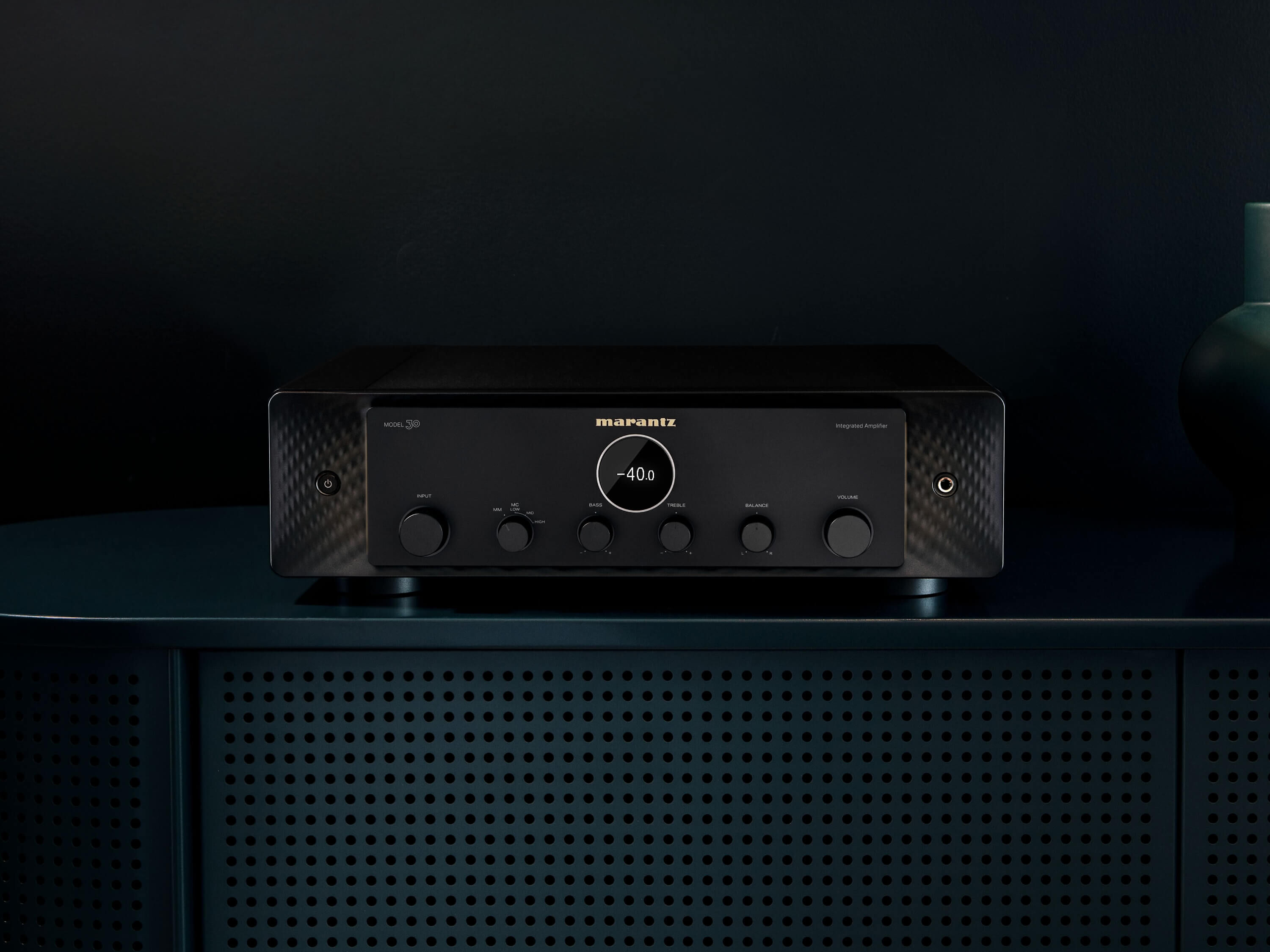 MODEL 30 - プリメインアンプ | Marantz - 日本