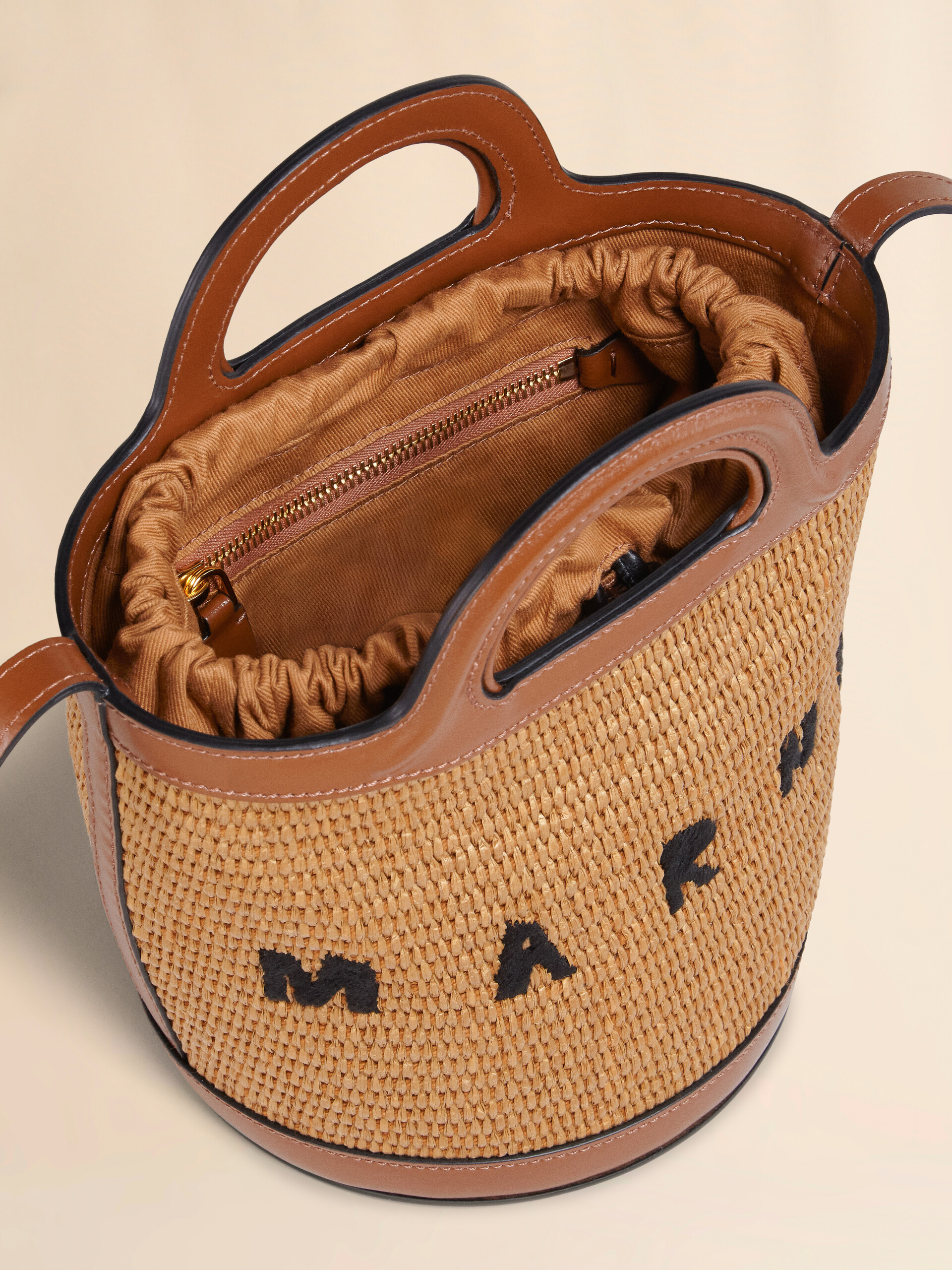 Tropicalia Small Bucket Bag in brown leather and raffia-effect