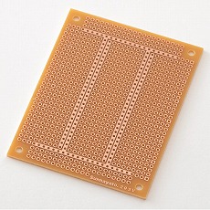 ユニバーサル基板 片面 紙フェノール 72×47mm DIP-IC用連結パターン