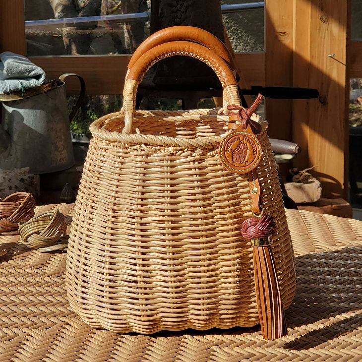 籐バスケットバッグS｜BP-001 | 籐家具職人の店みうらラタン