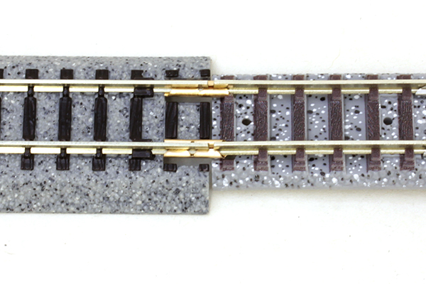 KATOレールとTOMIXレールを繋ぐ方法 | 鉄道模型 通販・Nゲージ ミッド