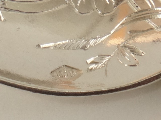 ピュイフォルカ アンティーク アイスクリームスプーン PUIFORCAT