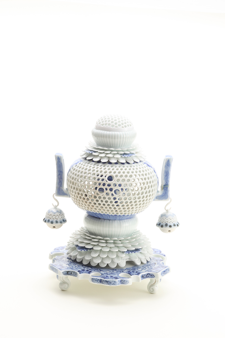 染付透彫香炉 ｜ みかわち焼 三川内焼- 総合サイト