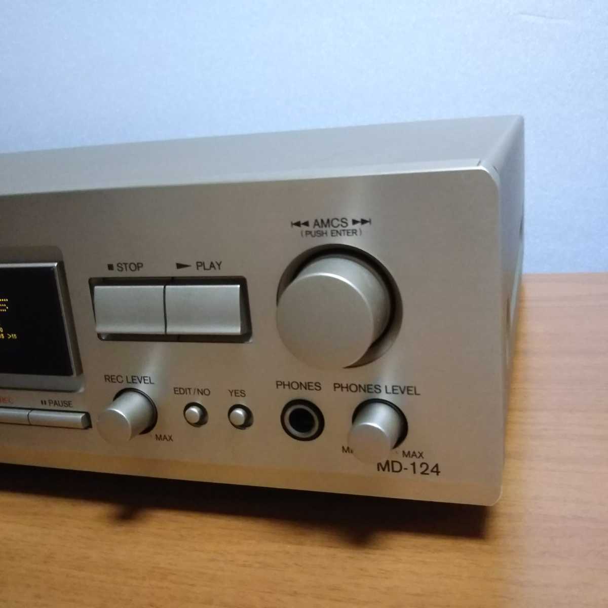 Onkyo MD-124 [MiniDisc Wiki]