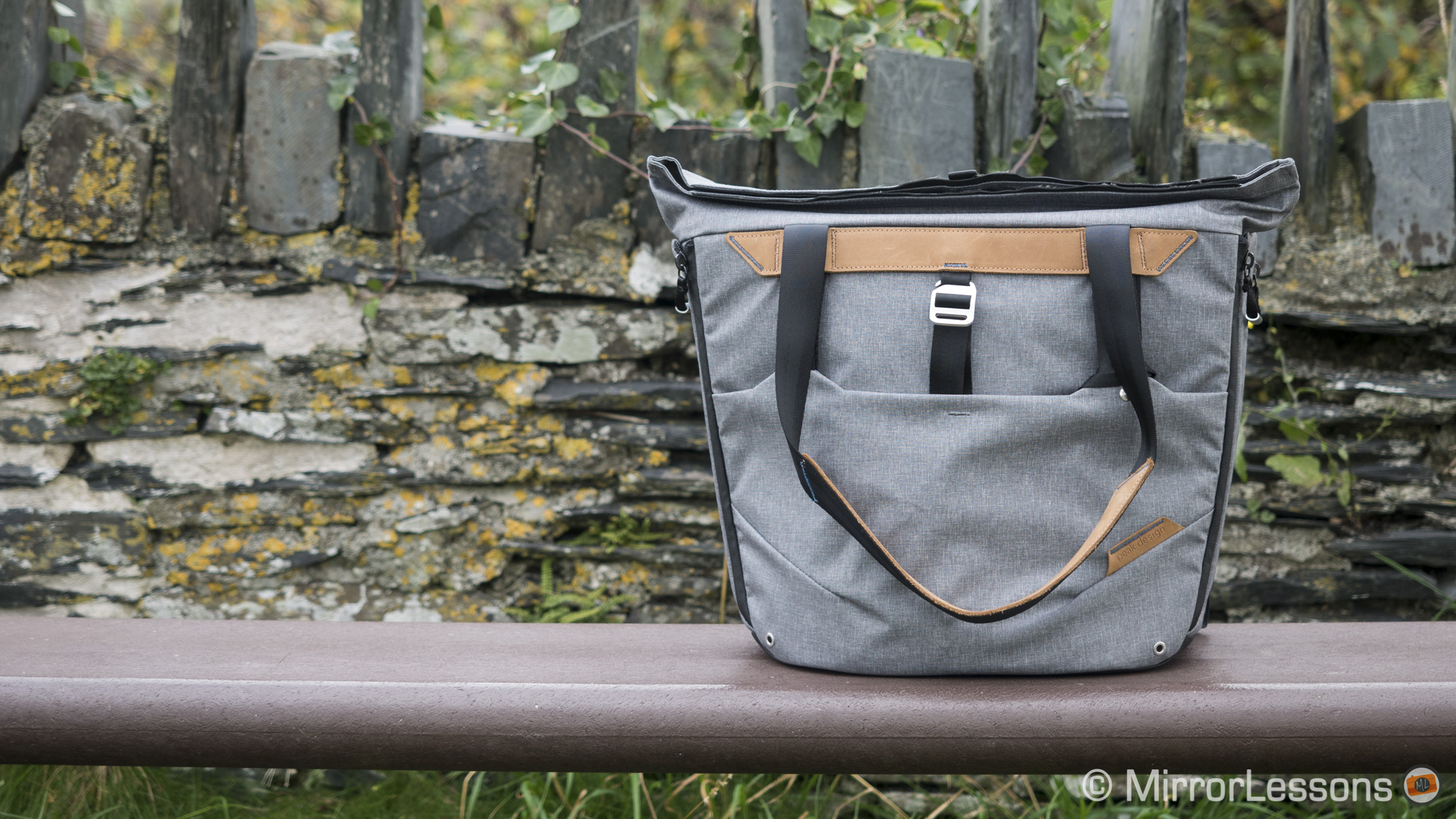 Peak Design Everyday Tote Camera Bag Review
