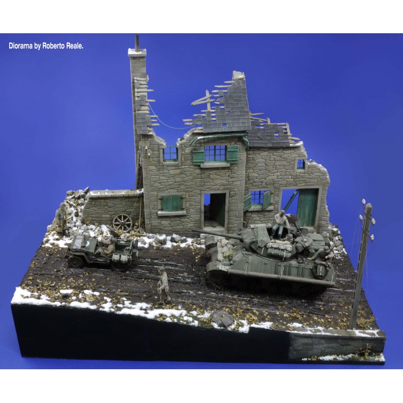 ロイヤルモデル 1/35ジオラマアクセサリー 廃虚の家 アルデンヌ RM654