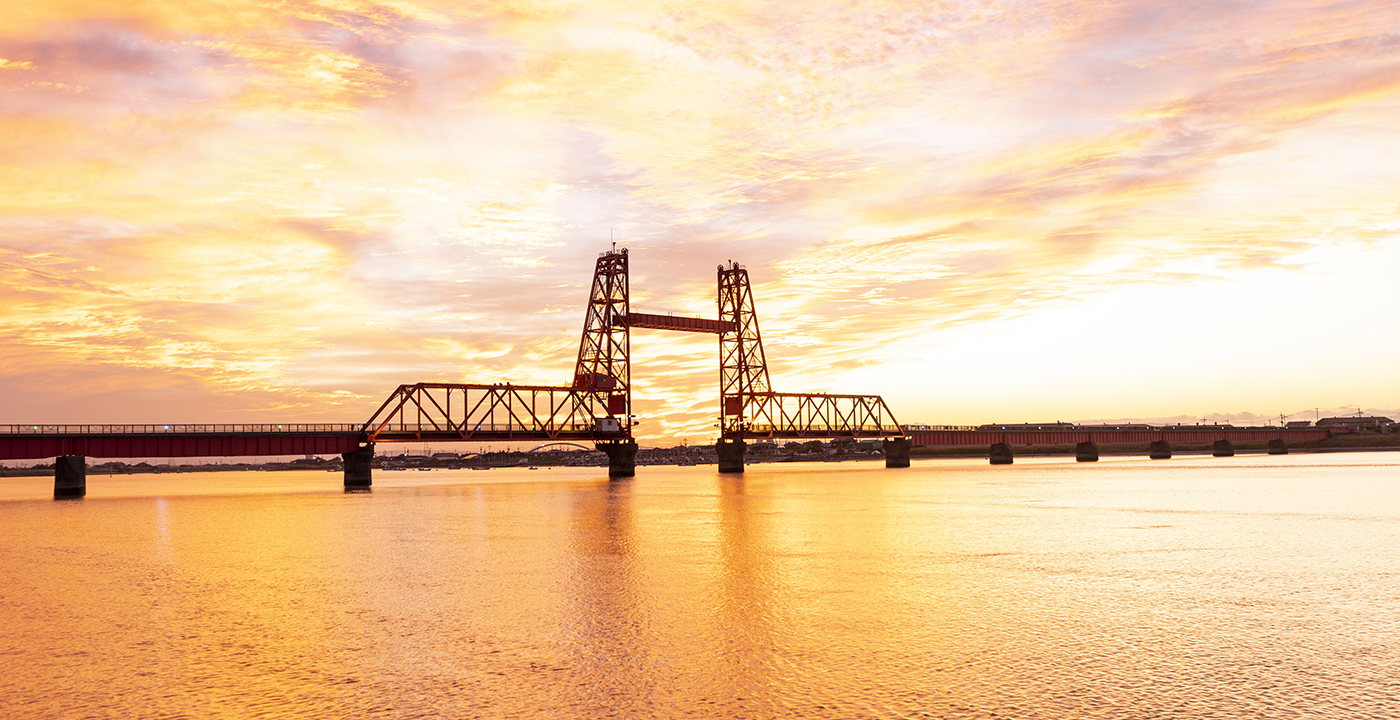 筑後川昇開橋｜株式会社メタルワン
