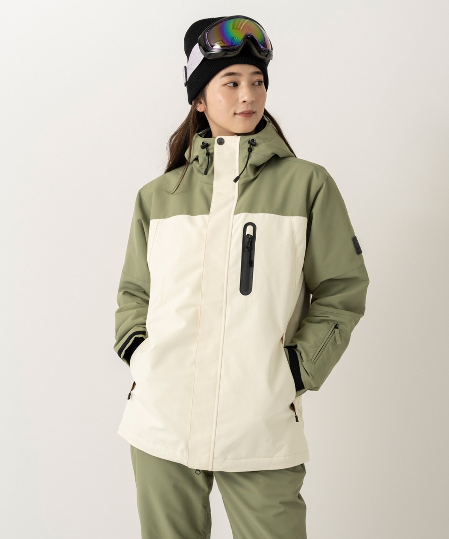 新品未使用】ヨサYOSA キルトウォームジャケットLスポーツウェア