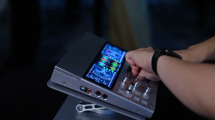 ポータブルDJマシン「FJ1」販売お知らせページ - 株式会社ミューシグナル