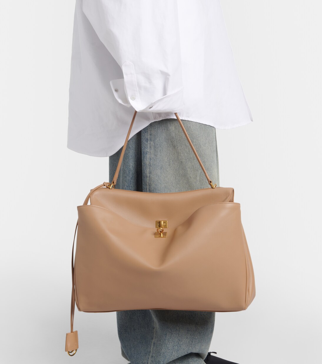 Rodeo Large leather tote bag in beige - Balenciaga | Mytheresa