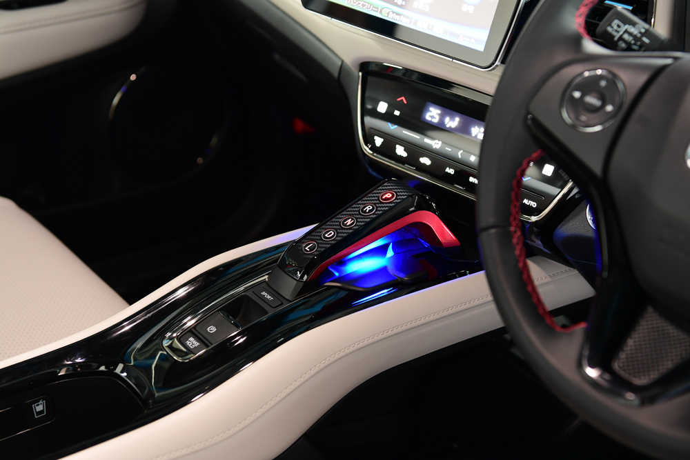 NOBLESSE ヴェゼルHYBRID用 シフトスイッチ