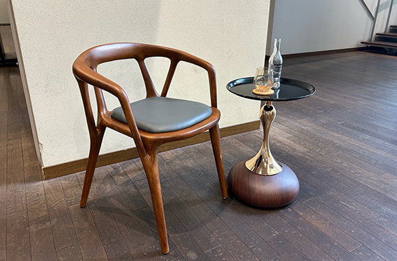 曲線が美しい、北欧ヴィンテージ風チェア | NOCEノーチェ 家具