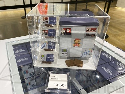 ここだけのTシャツほか、ミュージアム土産にぴったり！限定販売グッズ