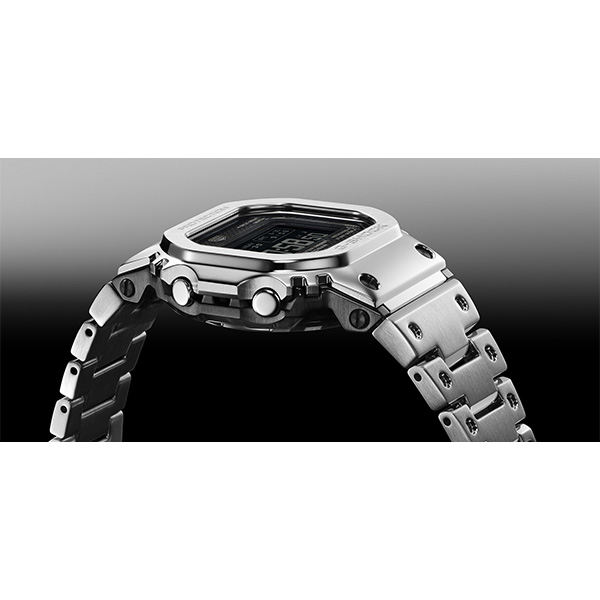 G-SHOCK フルメタル GMW-BZ5000D-1JF Bluetooth搭載 デジタル 電波