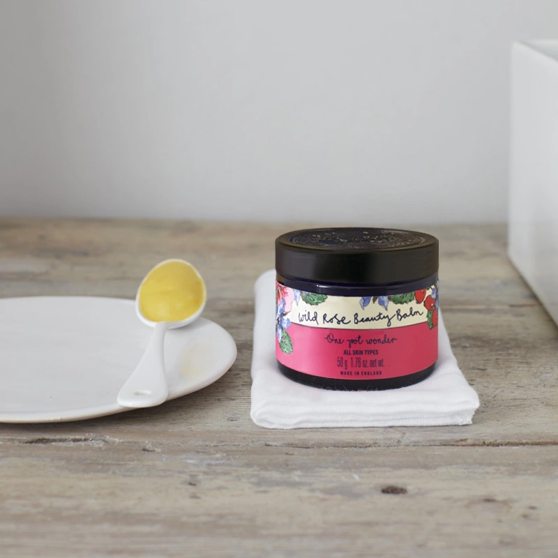 もっちり潤い肌へ。ローズヒップ*の「お守りバーム」 | ニールズヤード