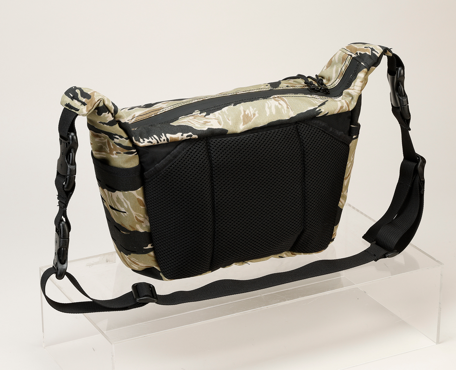 C9 ADJUSTABLE SLING PACK ミリタリーショップ 革ジャン 中田商店