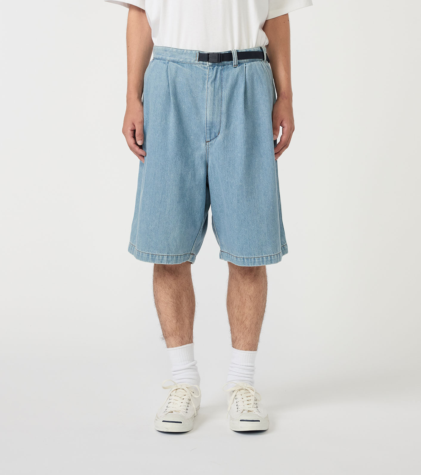 nanamica / Denim Tuck Field Shorts