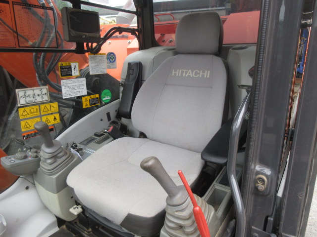 株式会社ナンニチ｜HITACHI 油圧ショベル ZX225USR-5B 301641