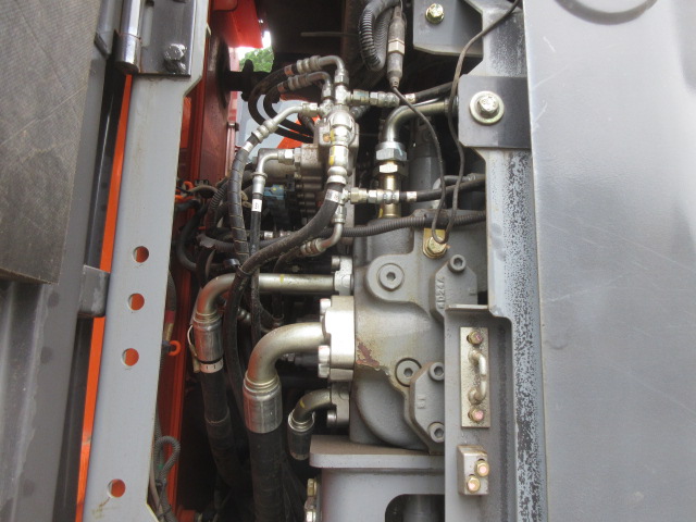 株式会社ナンニチ｜HITACHI 油圧ショベル ZX225USR-5B 301641