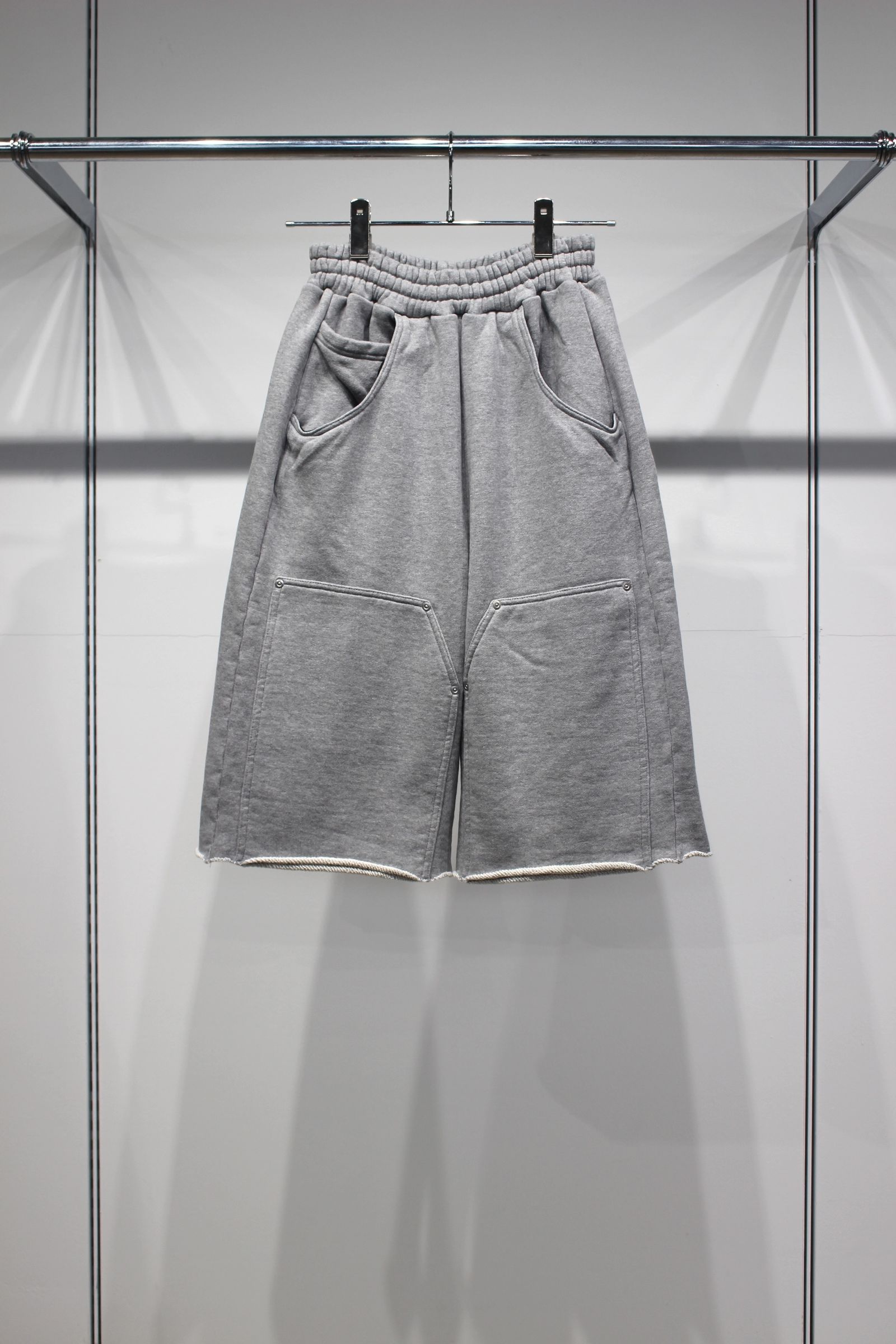 JIEDA - 3/4 DOUBLE KNEE SWEAT PANTS | HEATHER GRAY | ショート