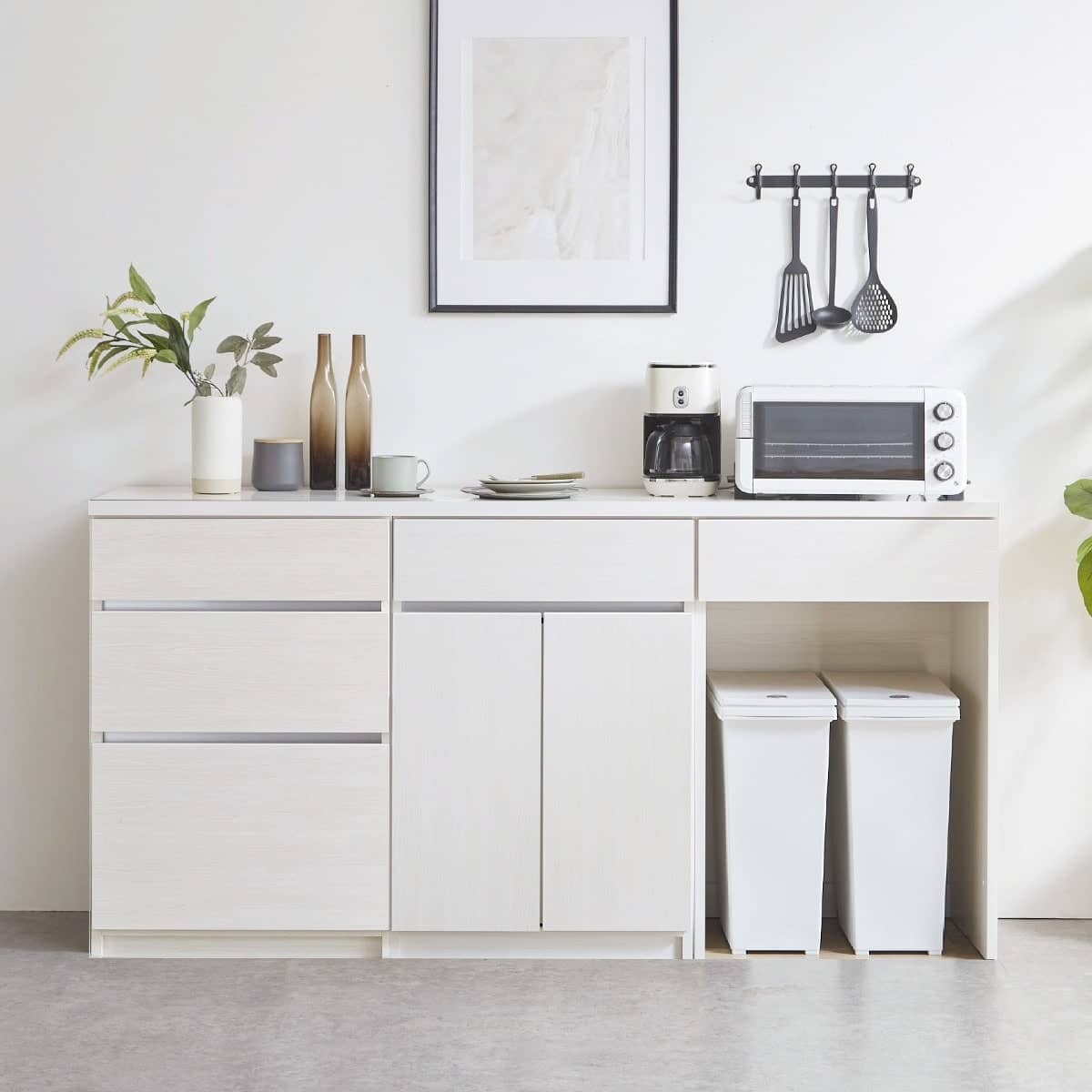 ニトリ】キッチンカウンター ホワイトキャビネット 2ドア 2引き出し