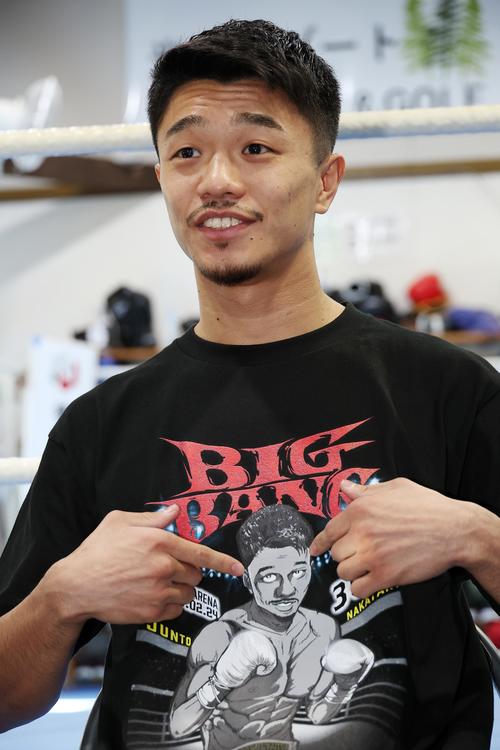 ボクシング】中谷潤人が区切り30勝予告Tシャツ披露「30戦目も良い結果