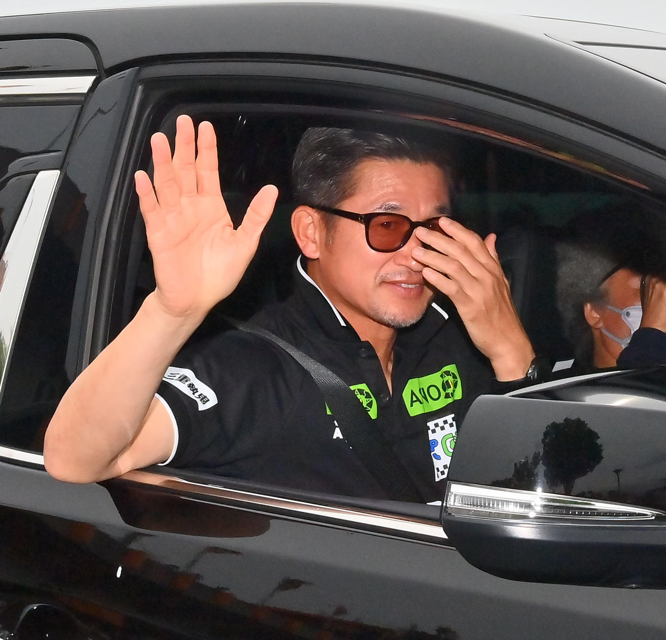 鈴鹿カズ、道に迷った際に助けてくれた鈴鹿市の小学校に全校児童分の