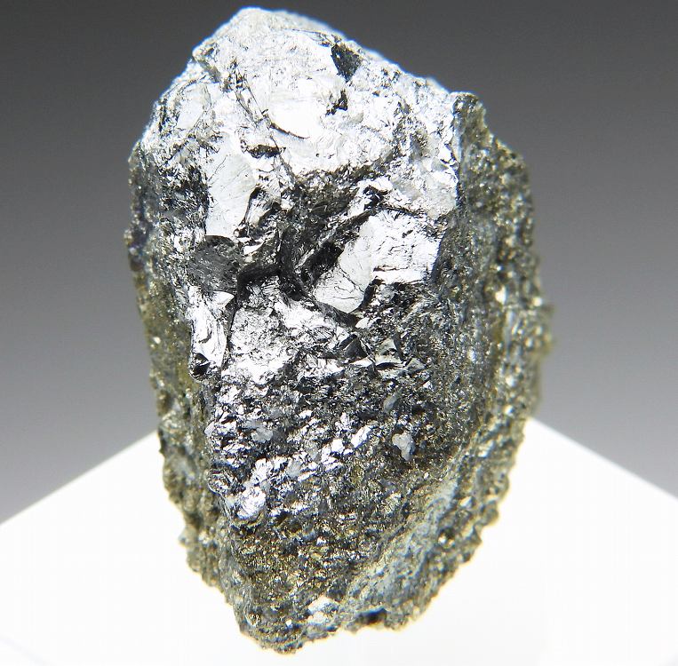 ペッツ鉱 2 ウズベキスタン - 鉱物標本・隕石標本販売のWeb専門店