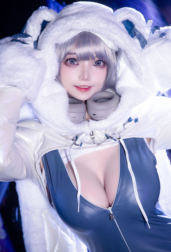 勝利の女神：NIKKE ネヴェ コスプレ 衣装 - ネヴェ コスプレ 衣装