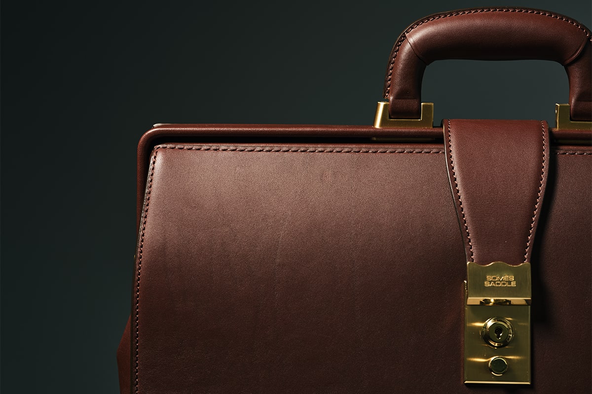 馬具メーカーソメスがつくるダレスバッグ｜エグゼクティブ