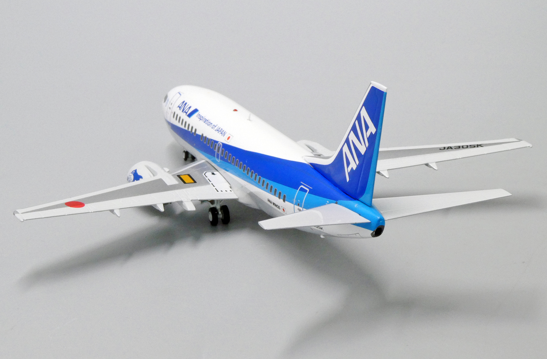 ScaleModelStore.com :: JC Wings 1:200 - EW2735004 - ANA Wings